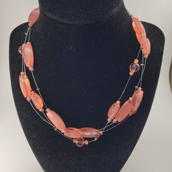 Silver tone Layered illusion Salmon color Beaded Necklace with matching Earrings - Picture 4 of 8